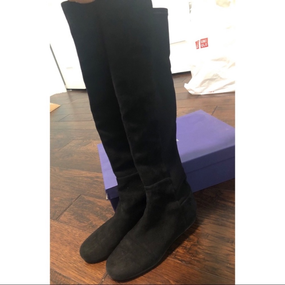 SOLD! BASICALLY NEW! Stuart Weitzman Lander Boots